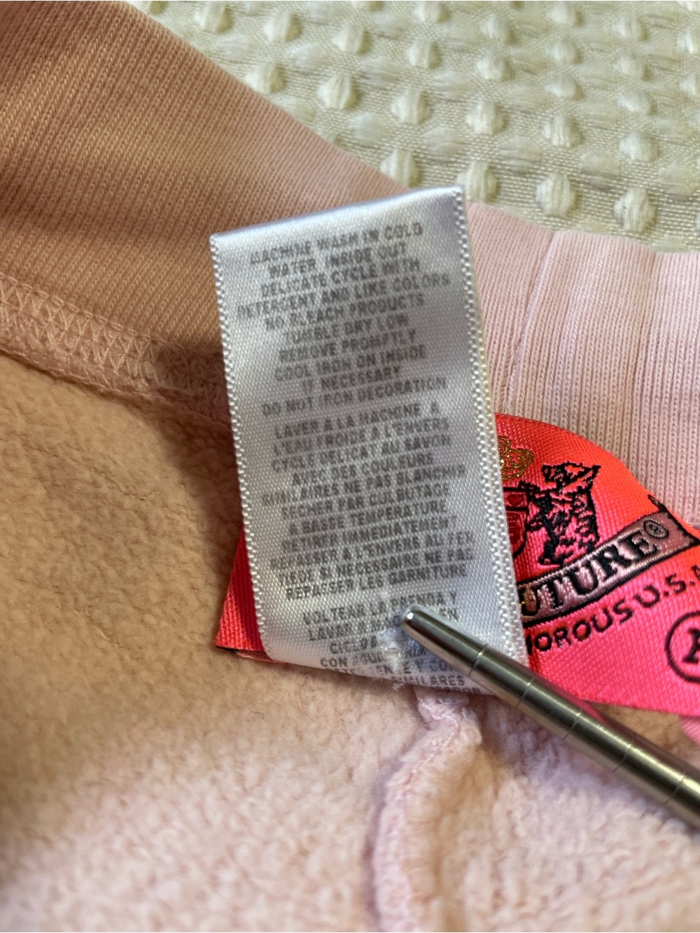 Juicy Couture pink sweatpants - Picture 9 of 9